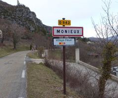 Udgangspunkt fra Monieux